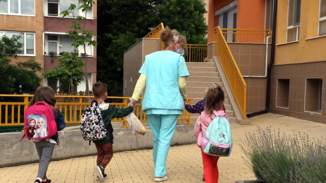 Работата за разширяване на капацитета на детските заведения в София