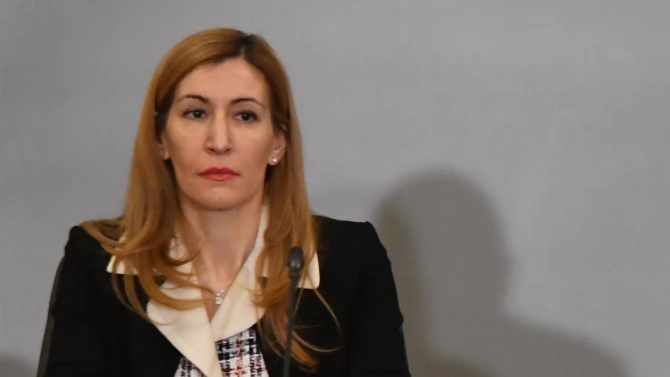 Министърът на туризма Николина Ангелкова Николина Ангелкова е министър на