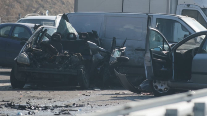 Верижна катастрофа на автомагистрала Тракия е станала преди минути между