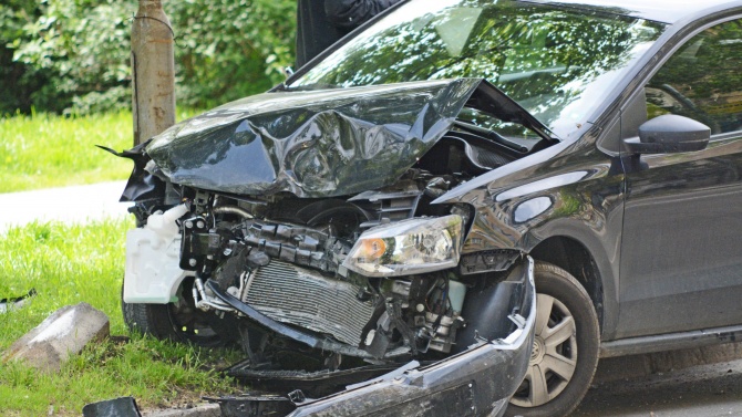 53-годишен шофьор предизвика катастрофа край Пловдив: Двама души са ранени 