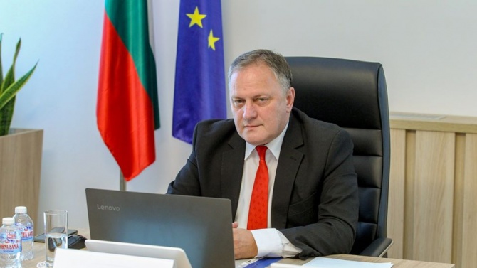 Милен Люцканов: Ролята на България за по-нататъшното развитие на паневропейските коридори е все по-важна