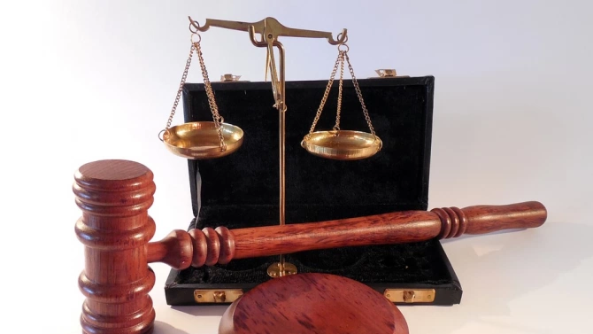 Разградският районен съд постанови осъдителни присъди и глоби за мъж