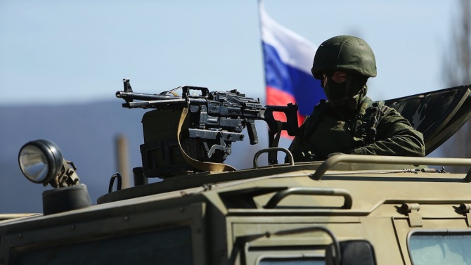 Русия вдигна хиляди войници