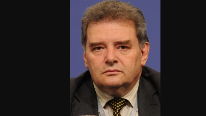 Депутатът Александър Паунов признал че е водил разговор с избягалия