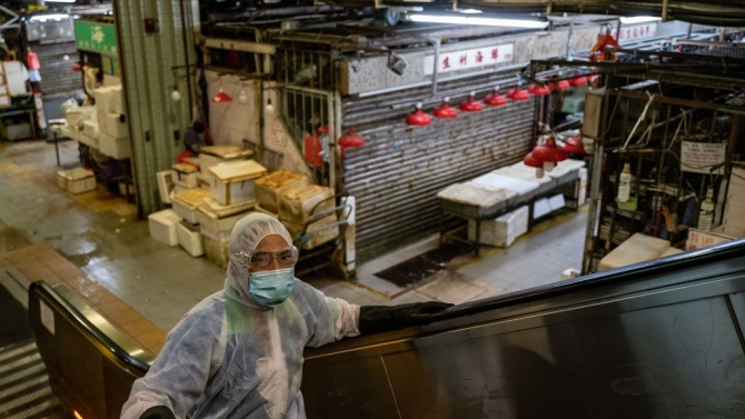  Хонконг регистрира за денонощие рекордните 123 случая на заразяване с ковид 