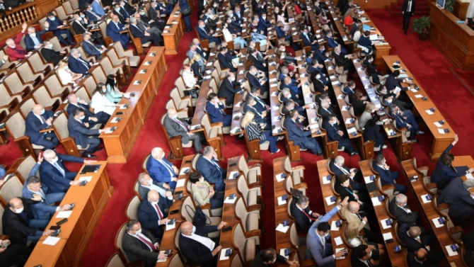Депутатите отхвърлиха предложенията на Валери Симеонов хазартът да се организира