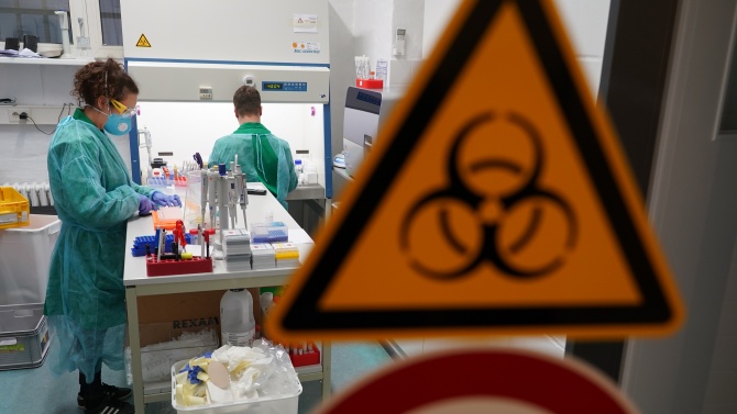 Русия съобщи за 5395 нови случая на коронавируса за последното