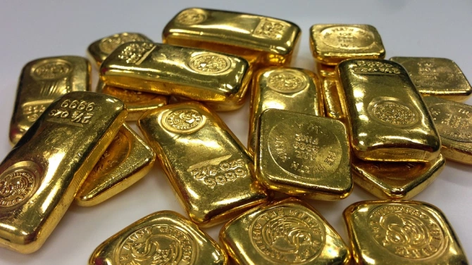 Златото поскъпна до историческия рекорд от 1944 71 долара за тройунция