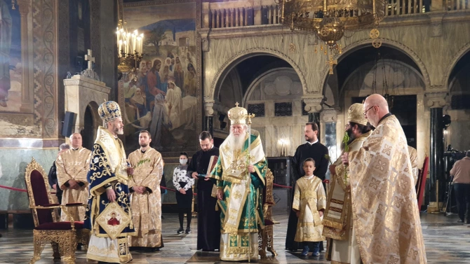 Архиерейска св Литургия бе отслужена в Патриаршеската катедрала за празника