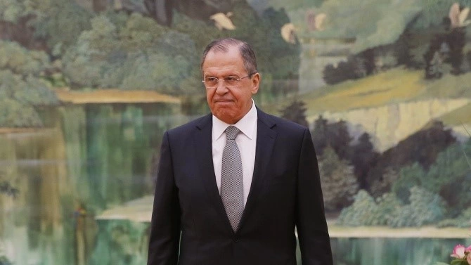 Руският министър на външните работи в телефонен разговор с държавния