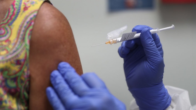  Мексико чака да разполага следващата година с ваксина против COVID-19 