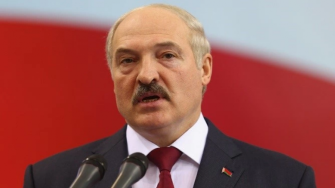 Лукашенко: Нови избори, но само след приемането на нова Конституция