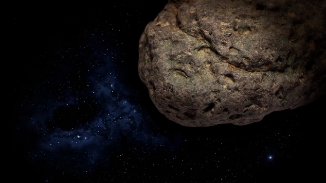 Астероид с дължина от 3 до 6 метра е преминал