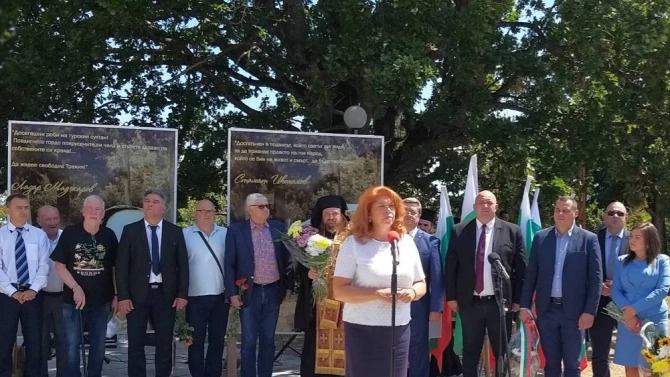 Вицепрезидентът участва в поклонението по повод 117 години от Илинденско