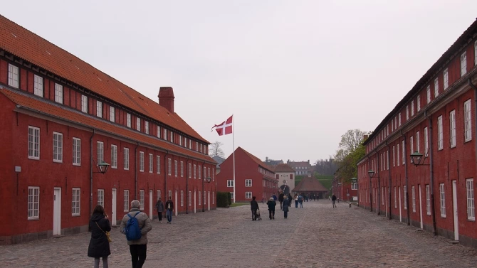 Шефът на датското военно разузнаване Ларс Финдсен е временно отстранен