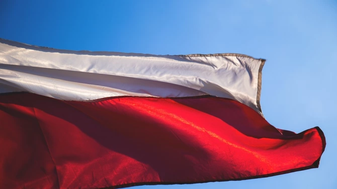 Полското външно министерство обяви че е извикало беларуския посланик във