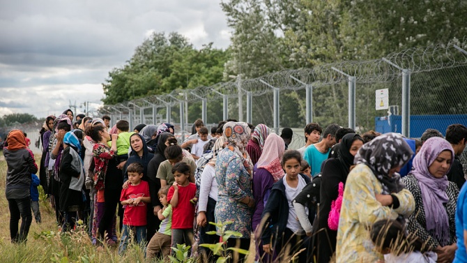  Години на миграционно напрежение в Европа след шока през 2015 година 