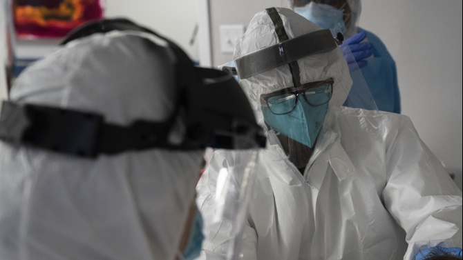 Чехия регистрира нов рекорден брой заразени с коронавируса за едно денонощие