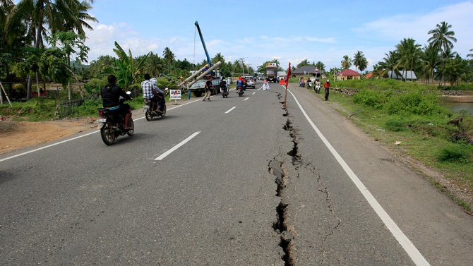 Земетресение от 5,9 по Рихтер разтърси бреговете на Индонезия