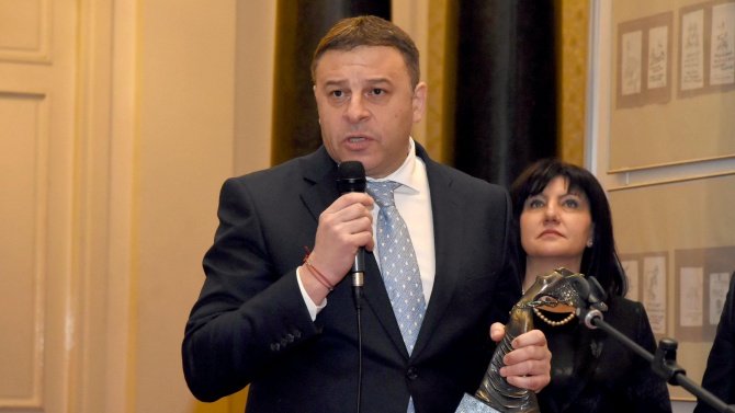 Бившият кмет на Благоевград – Атанас Камбитов, обяви във фейсбук,