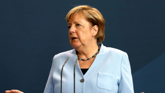 Германският канцлер заяви във вторник че всички решения по проекта
