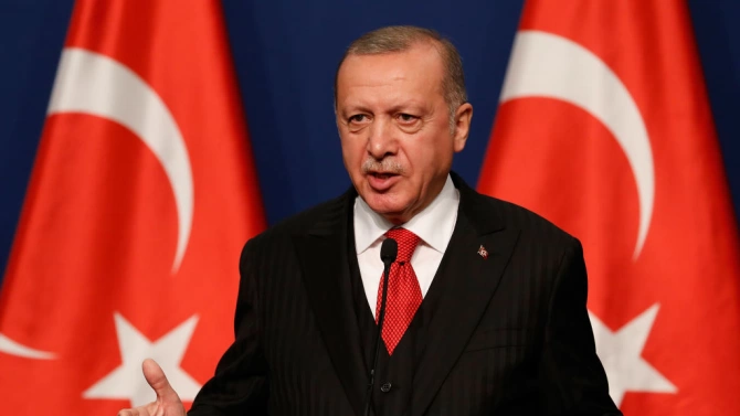 Турският президент Реджеп Ердоган заяви че френският държавен глава Еманюел Макрон