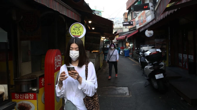 Южна Корея временно ще смекчи ограничителните мерки срещу коронавируса в