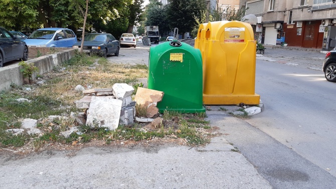 Община Асеновград раздава 150 чувала за кампанията „Да изчистим България заедно“