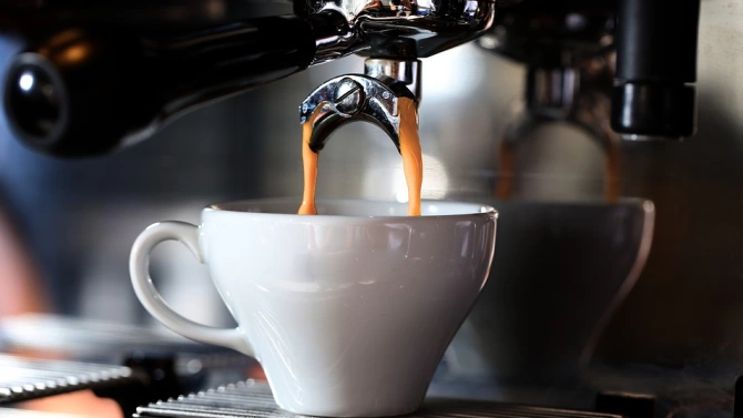 Консумацията на няколко чаши кафе дневно се свързва с удължаване