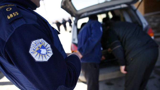35 души са арестувани при акция на косовската полиция срещу