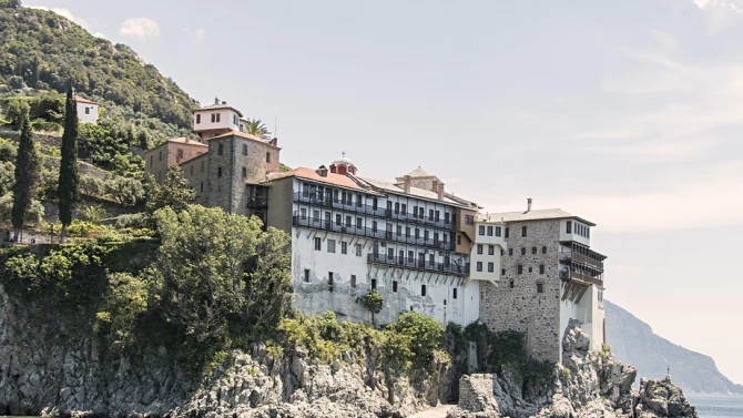 Ръководството на Света гора прие нови ограничителни мерки за посещение