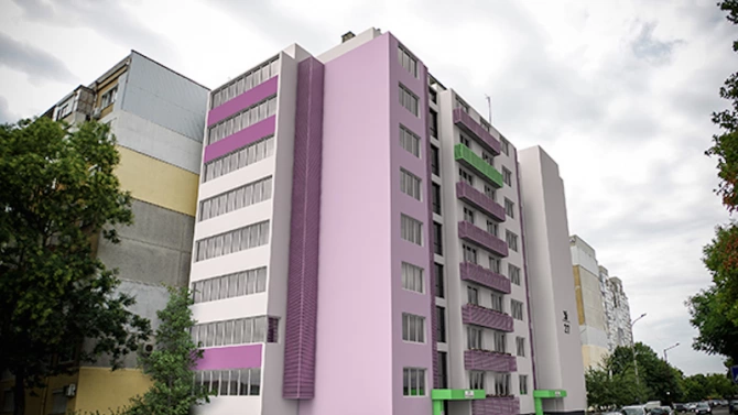 В още 11 многофамилни жилищни сгради в Бургас ще бъдат