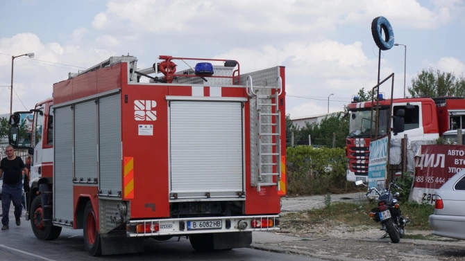 Пожар е възникнал в локомотива на влаковата композиция от София