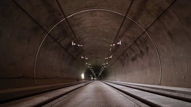 Временно е спряно осветлението в тунел Кочериново на магистрала Струма