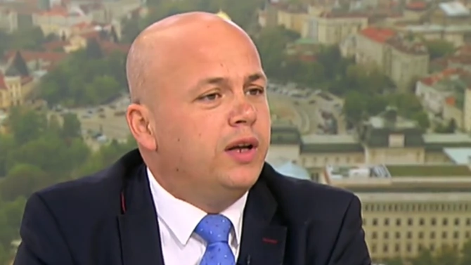 Няма разпад в БСП каза депутатът Александър Симов по Нова