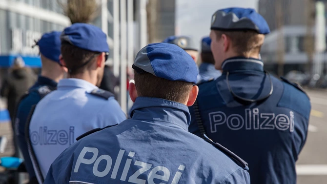 Швейцарската федерална прокуратура съобщи днес че са арестувани четирима души