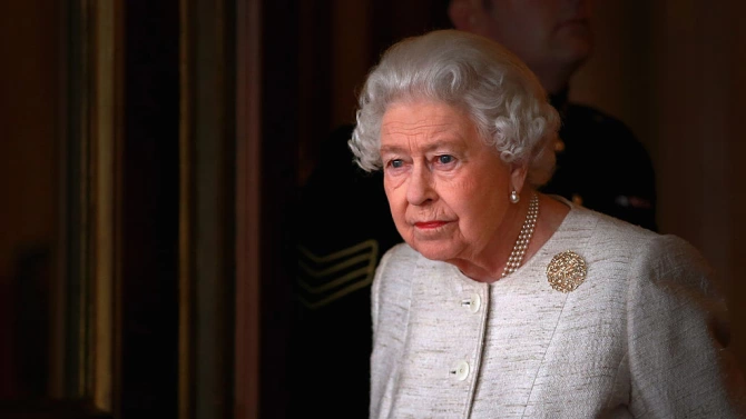 Британската кралица Елизабет Втора похвали традиционните медии в послание към