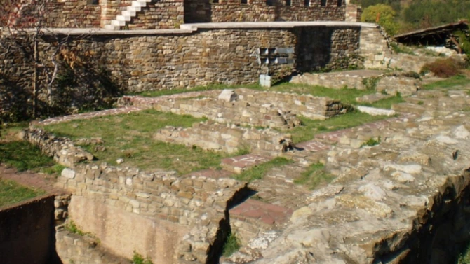 Тазгодишният археологически сезон на крепостта Кария при нос Шабла откри