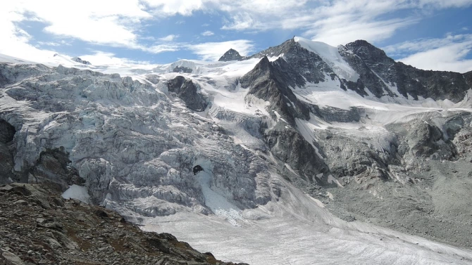 Швейцарските ледници тази година са продължили да се топят с