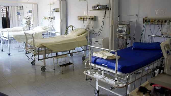 Две отделения и две ТЕЛК комисии в пернишката болница са под карантина