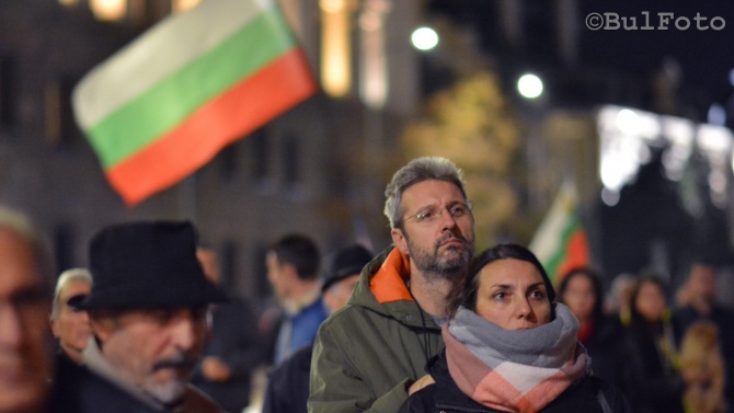 107-ма вечер на антиправителствени протести в София