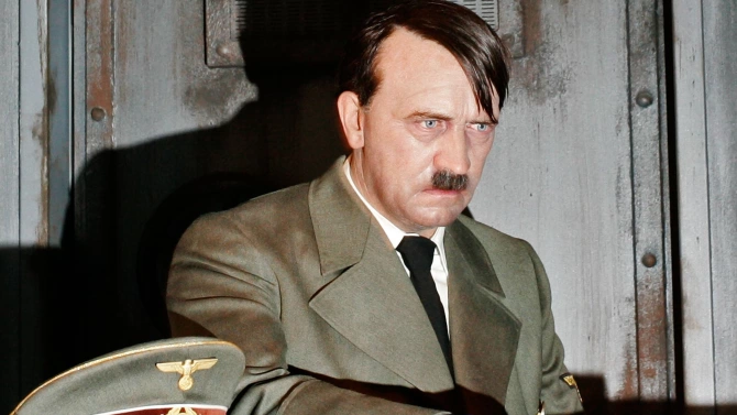 Ръкописи на речи на нацисткия диктатор Адолф Хитлер бяха продадени