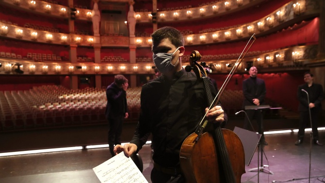  Предпазни ограничения и в австрийските опери и театри като мярка против COVID-19 