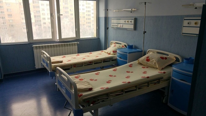  Частна пловдивска клиника с кърваво писмо до здравния министър: Къде са респираторите от страната? 