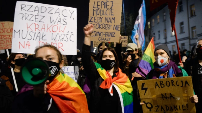 Демонстранти се събраха вчера в Полша за десети пореден ден