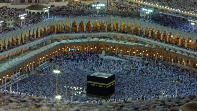 Саудитска Арабия отвори днес границите си за чуждестранни ислямски поклонници