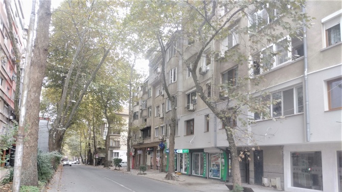 Затварят участък от ул. „Кирил и Методий“ в Бургас за подмяна на старите тръби
