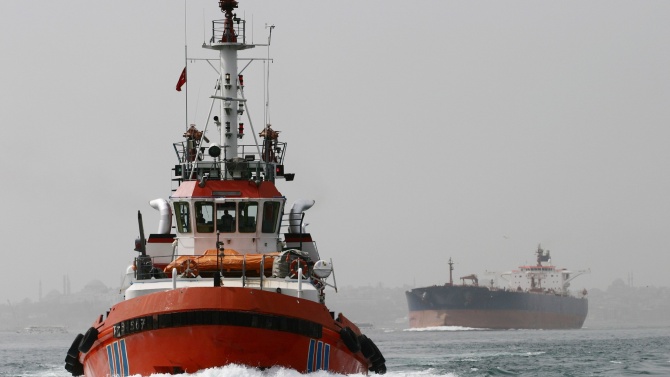 Поне четирима турски рибари са загинали след сблъсък с гръцки танкер