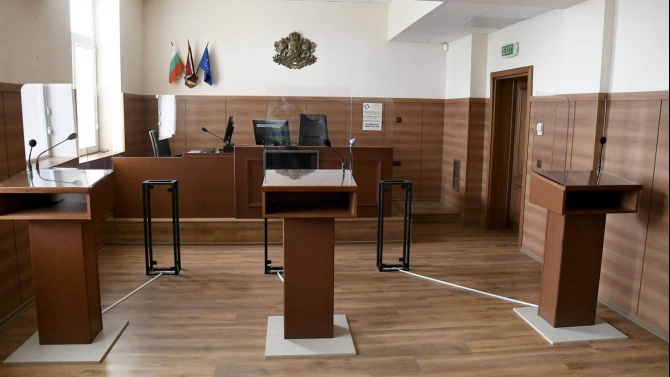 Софийският районен съд призовава гражданите и адвокатите страни по дела