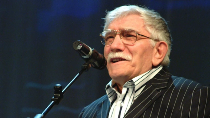 На 85 години почина актьорът Армен Джигарханян съобщи БТА цитрайки